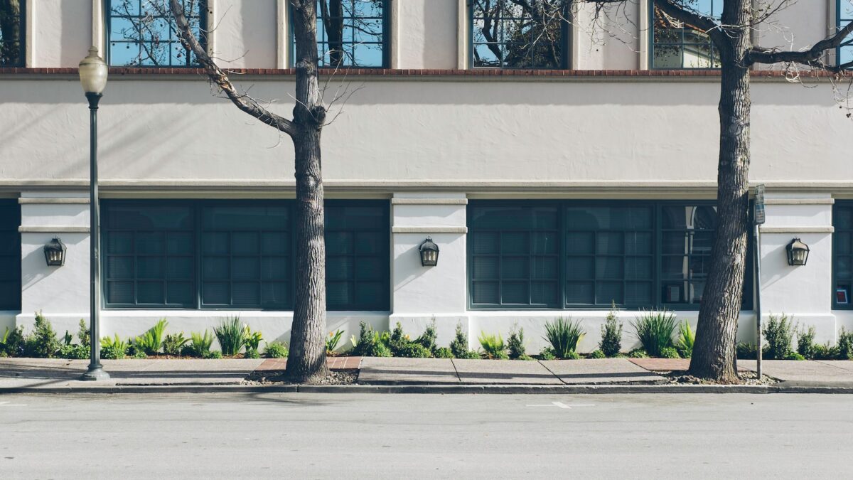 charlie deets v7 0sbxecqe unsplash.jpg